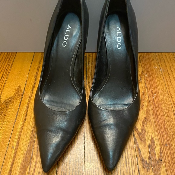 ALDO CLASSIC HIGH HEELS SIZE 8 - Picture 2 of 5